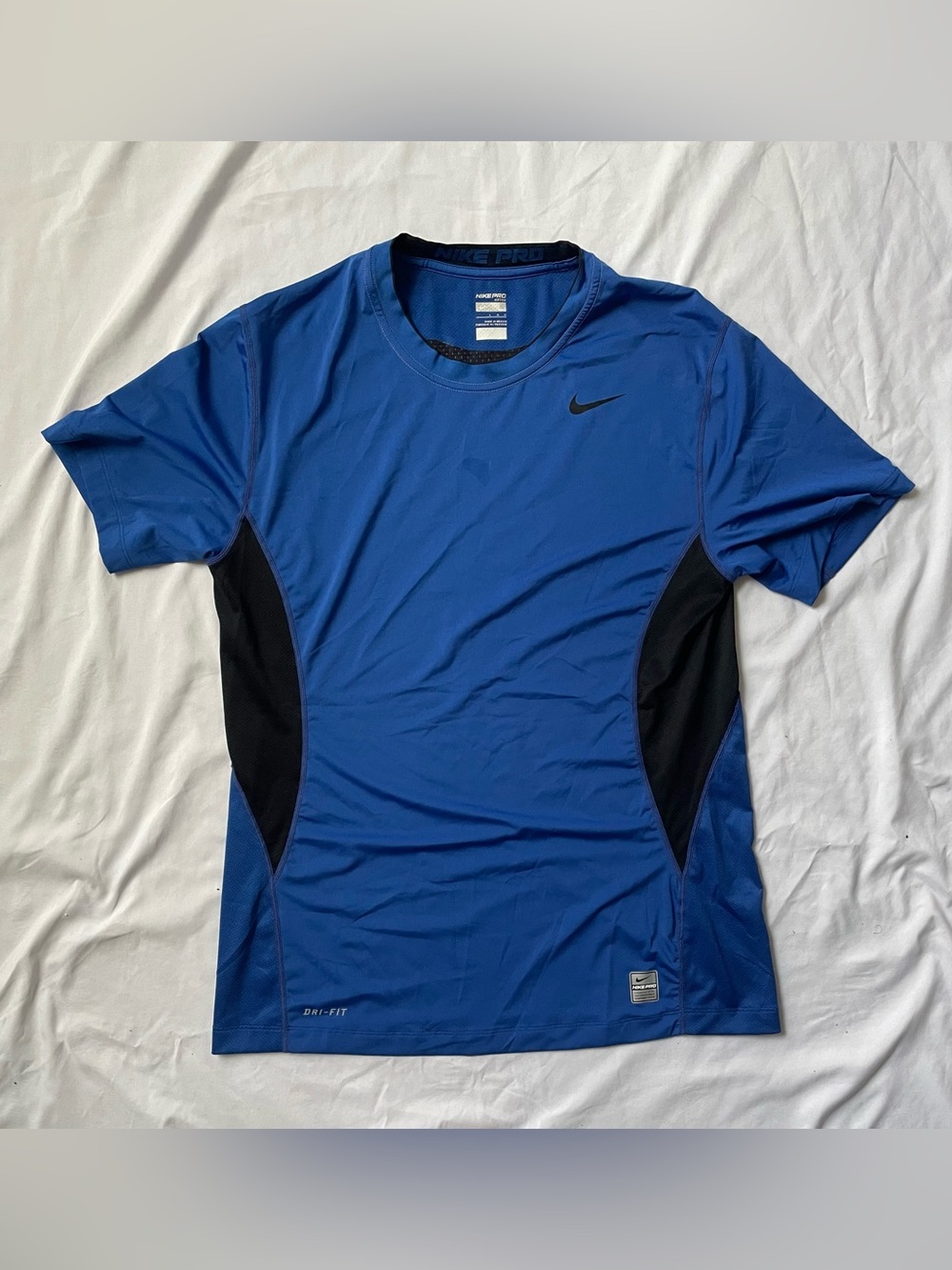 Nike Men’s Blue Short Sleeve Dri-FIT Training Tee with Black Panels